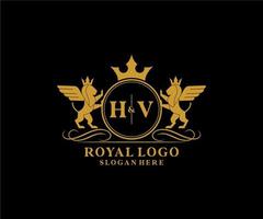 eerste hv brief leeuw Koninklijk luxe heraldisch, wapen logo sjabloon in vector kunst voor restaurant, royalty, boetiek, cafe, hotel, heraldisch, sieraden, mode en andere vector illustratie.