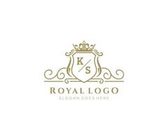 eerste ks brief luxueus merk logo sjabloon, voor restaurant, royalty, boetiek, cafe, hotel, heraldisch, sieraden, mode en andere vector illustratie.