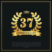 37 jaar verjaardag viering logo goud kleur ontwerp Aan zwart achtergrond abstract illustratie vector