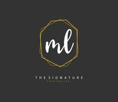 ml eerste brief handschrift en handtekening logo. een concept handschrift eerste logo met sjabloon element. vector