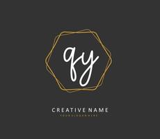 qy eerste brief handschrift en handtekening logo. een concept handschrift eerste logo met sjabloon element. vector