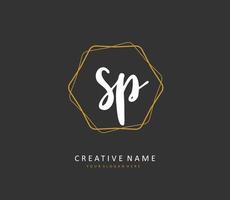 sp eerste brief handschrift en handtekening logo. een concept handschrift eerste logo met sjabloon element. vector