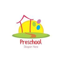 logo ontwerp van hand- en kind. kinderopvang logo. modern onderwijs kleurrijk logo stijl vector