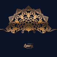 luxe mandala achtergrond met gouden arabesque patroon vector