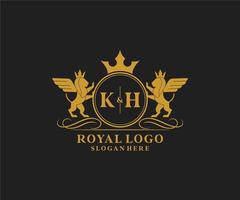 eerste kh brief leeuw Koninklijk luxe heraldisch, wapen logo sjabloon in vector kunst voor restaurant, royalty, boetiek, cafe, hotel, heraldisch, sieraden, mode en andere vector illustratie.
