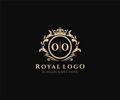 eerste ooo brief luxueus merk logo sjabloon, voor restaurant, royalty, boetiek, cafe, hotel, heraldisch, sieraden, mode en andere vector illustratie.