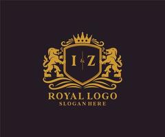 eerste iz brief leeuw Koninklijk luxe logo sjabloon in vector kunst voor restaurant, royalty, boetiek, cafe, hotel, heraldisch, sieraden, mode en andere vector illustratie.