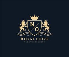 eerste Nee brief leeuw Koninklijk luxe heraldisch, wapen logo sjabloon in vector kunst voor restaurant, royalty, boetiek, cafe, hotel, heraldisch, sieraden, mode en andere vector illustratie.