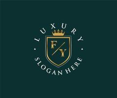 eerste fy brief Koninklijk luxe logo sjabloon in vector kunst voor restaurant, royalty, boetiek, cafe, hotel, heraldisch, sieraden, mode en andere vector illustratie.