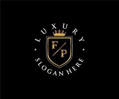 eerste fp brief Koninklijk luxe logo sjabloon in vector kunst voor restaurant, royalty, boetiek, cafe, hotel, heraldisch, sieraden, mode en andere vector illustratie.