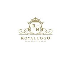 eerste rn brief luxueus merk logo sjabloon, voor restaurant, royalty, boetiek, cafe, hotel, heraldisch, sieraden, mode en andere vector illustratie.