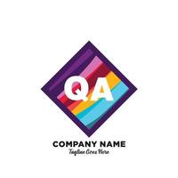 qa eerste logo met kleurrijk sjabloon vector. vector