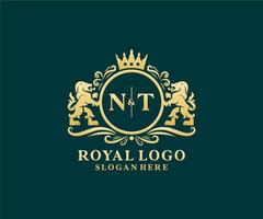 eerste nt brief leeuw Koninklijk luxe logo sjabloon in vector kunst voor restaurant, royalty, boetiek, cafe, hotel, heraldisch, sieraden, mode en andere vector illustratie.