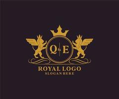 eerste qe brief leeuw Koninklijk luxe heraldisch, wapen logo sjabloon in vector kunst voor restaurant, royalty, boetiek, cafe, hotel, heraldisch, sieraden, mode en andere vector illustratie.