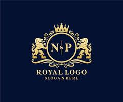 eerste np brief leeuw Koninklijk luxe logo sjabloon in vector kunst voor restaurant, royalty, boetiek, cafe, hotel, heraldisch, sieraden, mode en andere vector illustratie.