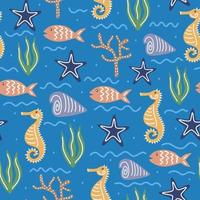onderwaterwereld vectorillustratie. handgeschilderd naadloos patroon met kleurrijke zeebewoners, zeesterren, zeeschelpen, zeepaardjes, zeewier, koraalriffen, algen en andere onderwaterplanten vector