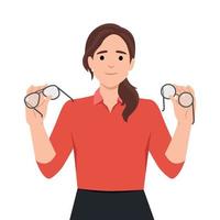 vrouw houdt bril en lenzen in handen kiezen handig en nuttig Product voor oog zorg. portret van glimlachen meisje oogarts aanbieden divers manieren naar verbeteren visie vector