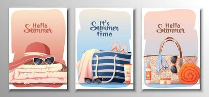 reeks van zomer ansichtkaarten. Hallo zomer strand uitstraling. strand accessoires, tas, zonnescherm, zonnebril. folder, poster, banier voor zomer actie. vector