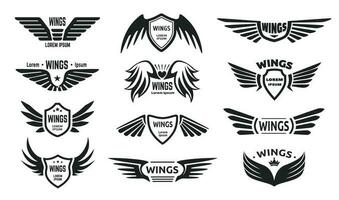 adelaar vleugel logo, Vleugels met schild insigne, piloot gevleugeld embleem. zwart leger insigne, vliegend valk leger label, engel Vleugels logos vector reeks