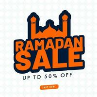 sticker stijl Ramadan uitverkoop tekst met moskee en korting aanbod Aan wit Islamitisch patroon achtergrond. vector