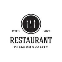 retro restaurant embleem.logo ontwerp bestek sjabloon en hand- getrokken wijnoogst stijl restaurant typografie. vector