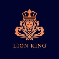 leeuw koning logo luxe stijl ontwerp. leeuw insigne logo met kroon vector geïsoleerd achtergrond