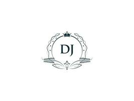 eerste dj vrouwelijk logo, creatief luxe kroon dj jd brief logo icoon vector