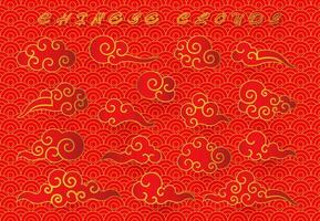 wolk in Chinese stijl. abstract rood en goud bewolkt reeks geïsoleerd Aan wit achtergrond. vector illustratie