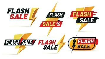 flash uitverkoop. mega verkoop bliksem insignes, het beste transactie bliksemschichten poster en kopen enkel en alleen vandaag aanbod insigne vector illustratie reeks