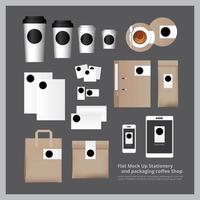 platte mock-up briefpapier en verpakking coffeeshop set vector