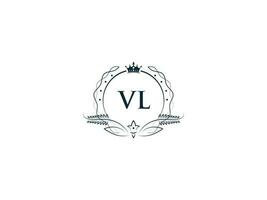 eerste vl logo brief ontwerp, minimaal Koninklijk kroon vl lv vrouwelijk logo symbool vector
