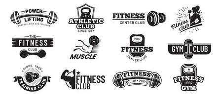 Sportschool insignes. bodybuilding stencil label, geschiktheid monochroom silhouet insigne en atleet spieren vector illustratie reeks