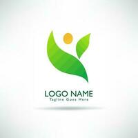 creatief groen blad eco biologisch logo ontwerp vector sjabloon. groen milieu concept, ecologisch.