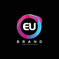 eerste brief EU logo ontwerp met kleurrijk stijl kunst vector