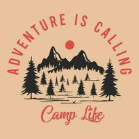wijnoogst avontuur t-shirt ontwerp vector, zomer bergen camping buitenshuis wijnoogst insigne logo reeks voor poster met reizen citaten verzameling voor afdrukken vector
