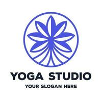 yoga studio logo bestaande van bloem lijn stijl vector