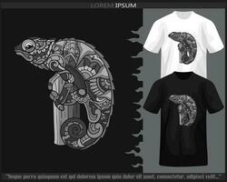 monochroom kameleon mandala kunsten geïsoleerd Aan zwart en wit t shirt. vector