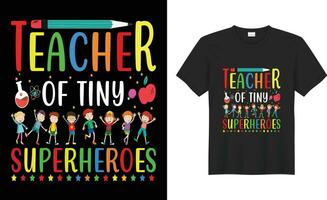 gelukkig 100ste dag van school- typografie t-shirt ontwerp afdrukken klaar vector sjabloon. leraar van klein superhelden