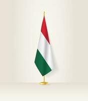 Hongarije vlag Aan een vlag stellage. vector