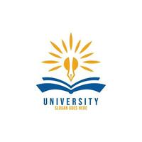 Universiteit logo met boek, zon en pen logo vector. onderwijs logo sjabloon ontwerp concept. vector