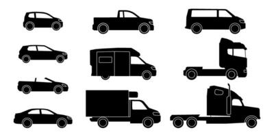 auto's en vrachtwagens model- zwart pictogrammen set. eigen passagier vervoer, auto voor levering en logistiek vrachtwagen. Verzending onderhoud, lading vervoer, auto- voor reizen. vector teken illustratie