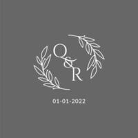 eerste brief qr monogram bruiloft logo met creatief bladeren decoratie vector