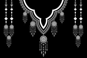 etnisch halsband kant oosters patroon traditioneel Aan zwart achtergrond. aztec stijl borduurwerk abstract vector illustratie. ontwerpen voor mode textuur, kleding stof, mode Dames, shirt, kleren