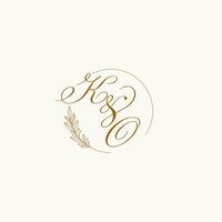 initialen ko bruiloft monogram logo met bladeren en elegant circulaire lijnen vector