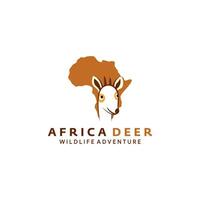 Afrika hert logo ontwerp sjabloon. combinatie Afrika continent met hoofd van hert veelkleurig bruin kleur. geïsoleerd Aan wit achtergrond vector