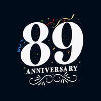 89 verjaardag luxueus gouden kleur 89 jaren verjaardag viering logo ontwerp sjabloon vector
