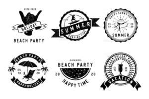 set vintage zomerbadges, labels, emblemen en logo vector