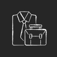 formele kleding en aktetas krijt wit pictogram op donkere achtergrond. professionele werknemer outfit en tas. witte kraag werknemerskleding. werk routine. geïsoleerde vector schoolbord illustratie op zwart