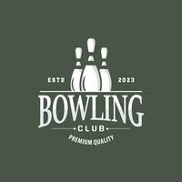 bowling sport- club logo, bowling bal en pin ontwerp vector toernooi sjabloon illustratie