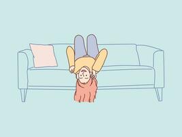 vrouw genieten van muziek- met hoofdtelefoons zittend ondersteboven naar beneden Aan sofa gemakkelijk Koreaans stijl illustratie vector
